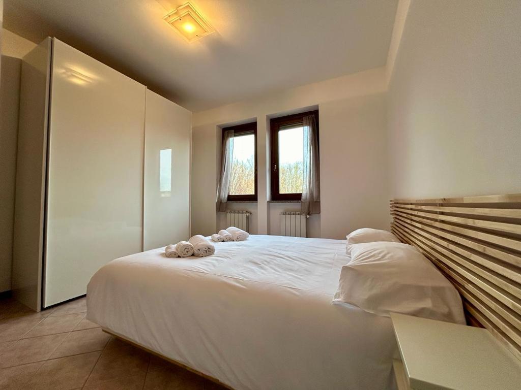 Kibilu - Residence With Pool, Near Lake Maggiore Monvalle Exterior foto